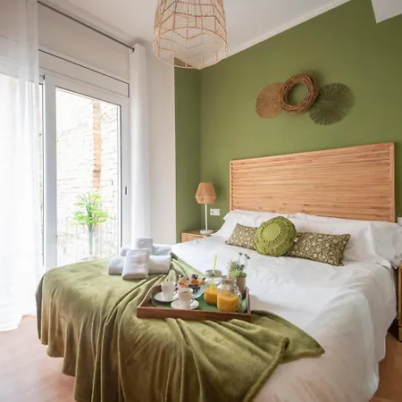 You Stylish Sagrada Familia Apartments-2